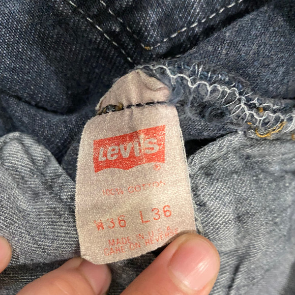 Vintage Levi's 501 Made in USA Button Fly Straight Leg Jeans Men's 36x36 - Picture 5 of 10